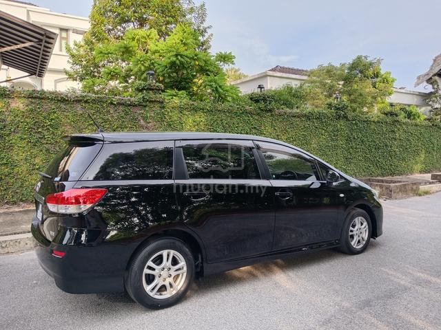 2010 Toyota WISH 1.8 X ZGE20G (A) - 3