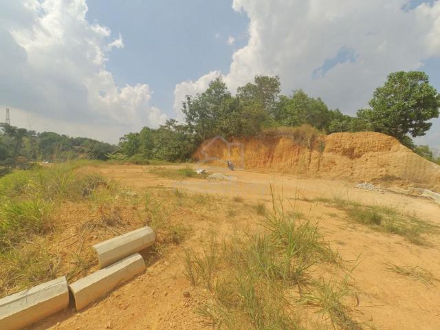 INFRA READY Freehold Bungalow Lot Sungai Merab Bangi 1