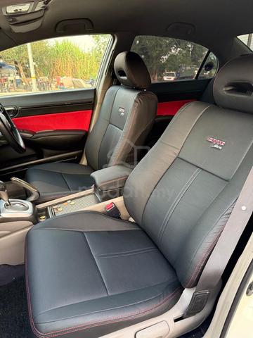 2010 Honda CIVIC 1.8 S I-VTEC (A) - 4