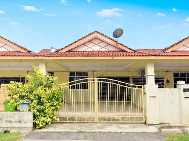 (Freehold & Cantik) Teres 1 Tingkat Alur Ladang, Beserah, Kuantan 1