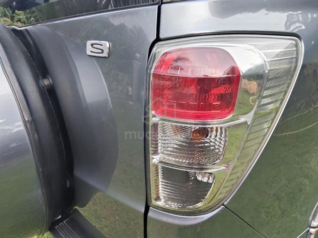 2011 Toyota RUSH 1.5 S F700RE FACELIFT (A) - 4