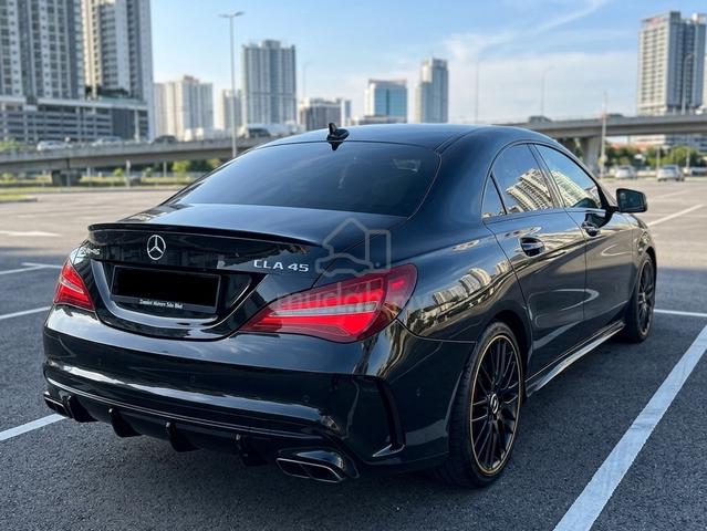 2017 Mercedes Benz CLA45 AMG 4MATIC (CBU) 2.0 - 2
