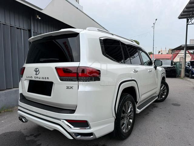 2023 Toyota LANDCRUISER 3.5 ZX (A) JBL Full Spec - 2