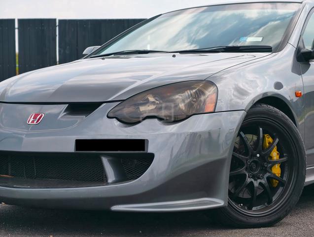 {2003} Honda INTEGRA DC5 2.0 Type R JDM TipTop - 2