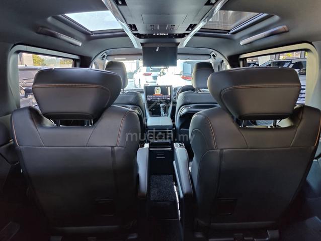 FULL SPEC 2025 Toyota ALPHARD 2.5 Z GOLD OFFER - 5