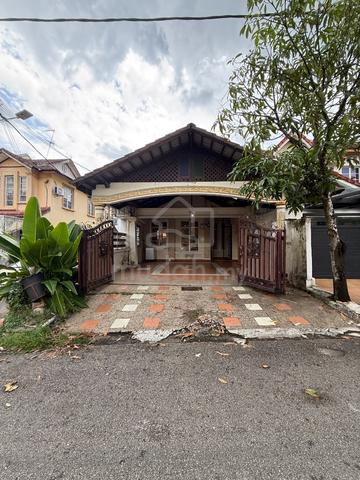 Taman Bukit Dahlia @ Pasir Gudang Double Storey (End Lot) Renovated 1