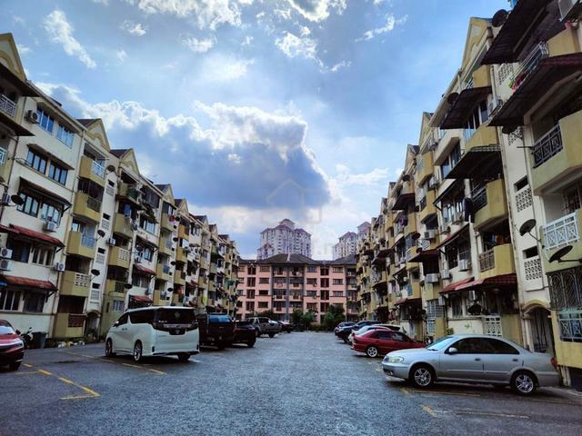 Makmur Apartment 1
