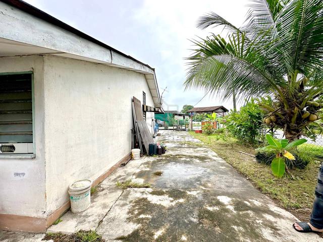 CORNER LOT MURAH‼️Single Storey Taman Cempaka Sari klang utama 4