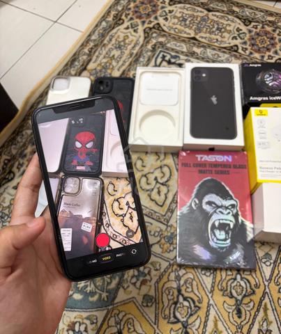 Iphone 11 128GB Fullset with Freegift - photo 5 of 6