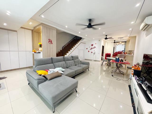 TIP TOP CONDITION!! Athira Bandar Bukit Raja Klang Double Storey House 1