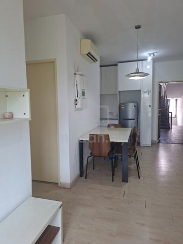 University Utama Condominium 1