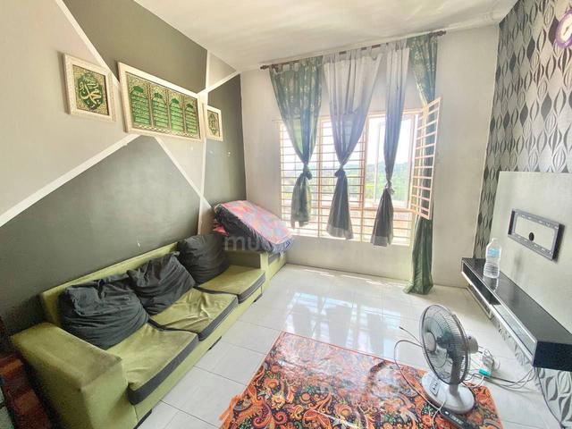 Villa Tropika (Bangi) 1