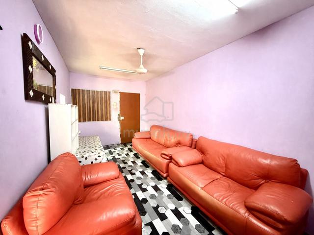 Taman Suria Pendamar Flat 1