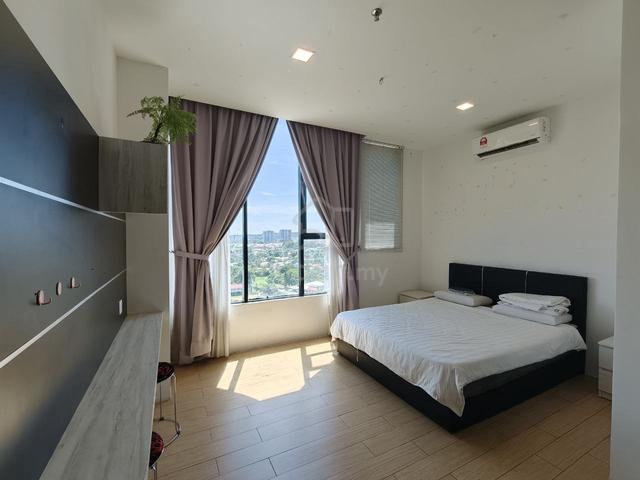 Manhattan Suites @ ITCC 1