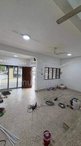 Taman Ungku Tun Aminah 2 Storey Terrace House New Renovated Unit 1