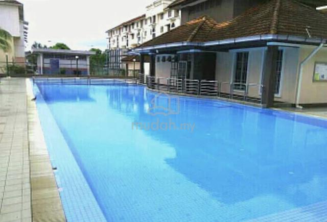Affordable Town House For Sale at Bandar Selesa Jaya 1