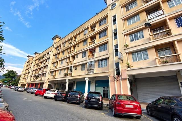 Hata Square Apartment 1