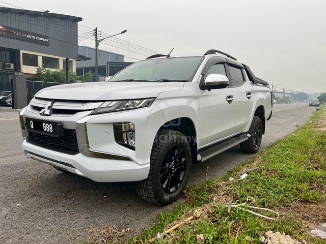 2020 Mitsubishi TRITON 2.4 VGT ADVENTURE Full loan - 3