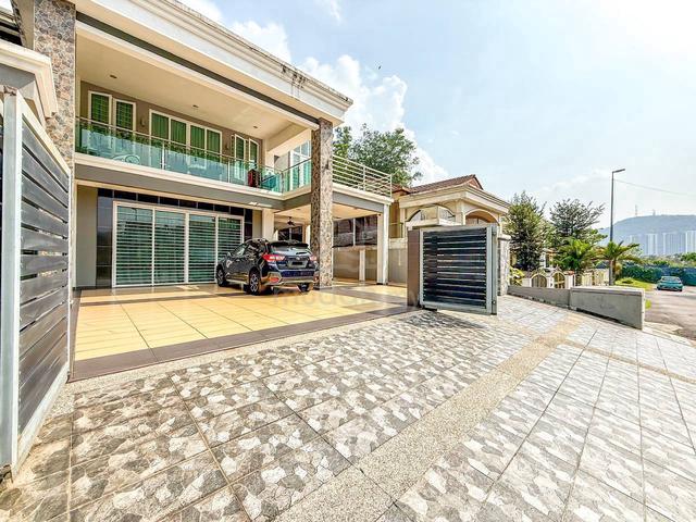 HUGE RENOVATED Double Storey Semi-D Taman Andaman Ukay, Ukay Perdana 1
