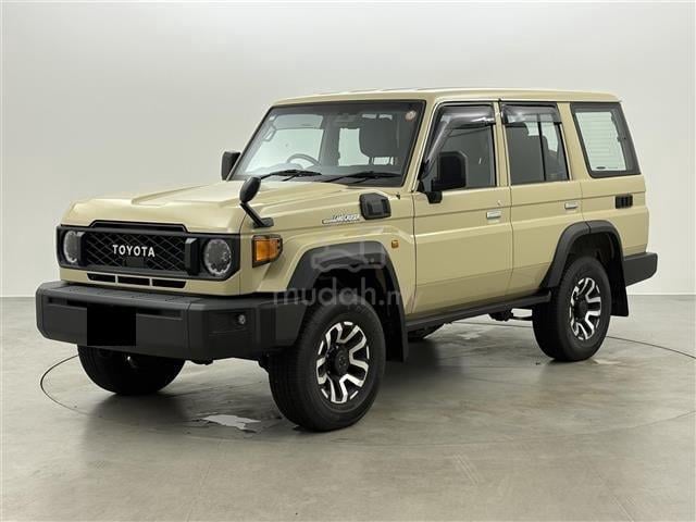 2023 Toyota Land Cruiser 70 Ax / 0%/classic design - 1