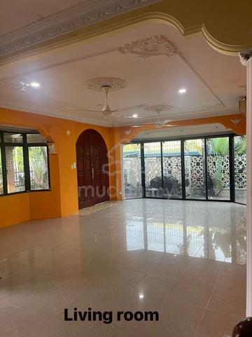 Premium Living Austral Park Semi D 1