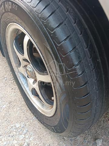 2000 Toyota UNSER 1.8 GLI (M) - 5