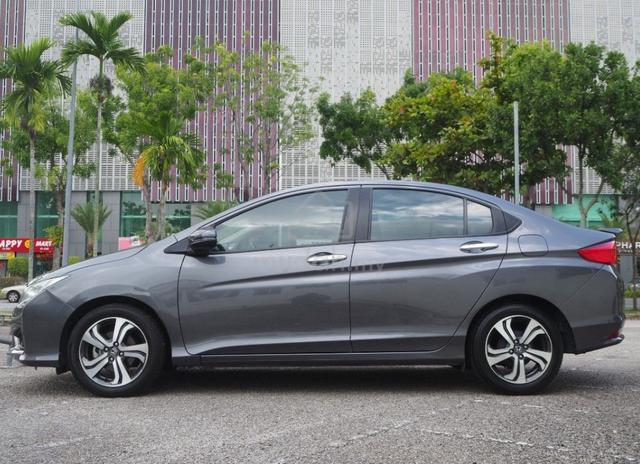 Honda City V spec-Full - 5