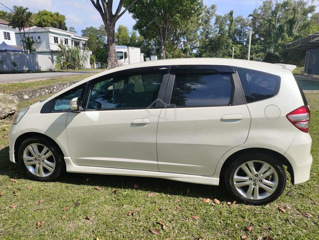 2010 Honda JAZZ 1.5 V (A) HIGH SPEC, CBU UNIT - 5