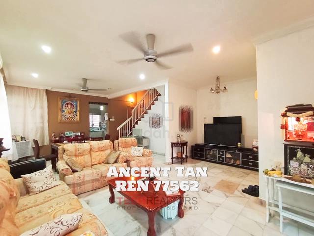 FOR RENT|End Lot Double Storey Terrace House Bandar Laguna Merbok 1