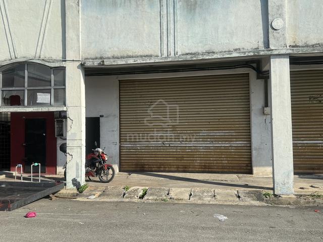 Nilai 3 Factory 1