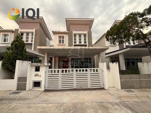 Zero Lot Bungalow For Rent‼️Tropicale, Alma| Facing West 1