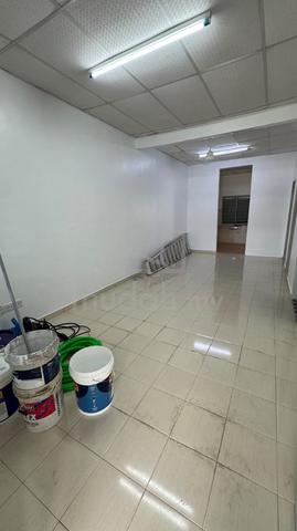 Renovated Single Storey House for Rent, Taman Halaman Indah, Jawi 1