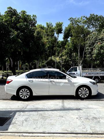 LOWEST MILEAGE 2014 Honda ACCORD 2.0 VTi-L (A) - 5