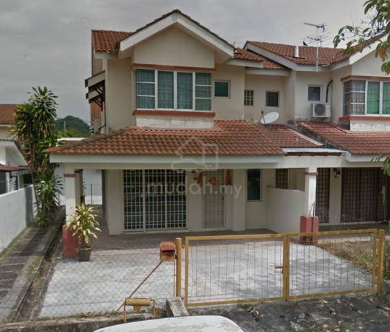 Double-storey terrace house for rent in Ipoh 1