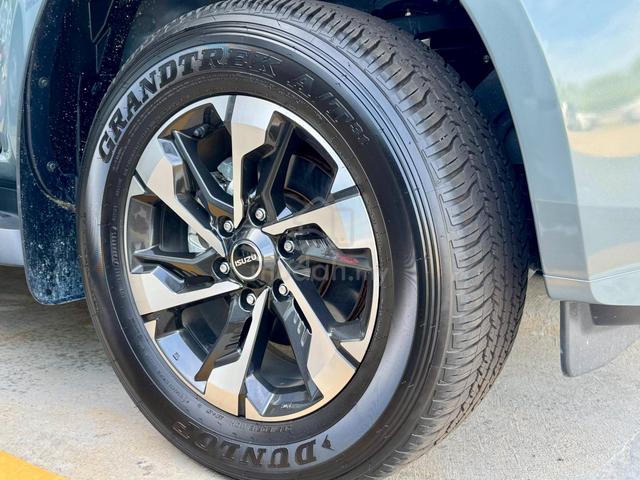 2026 ISUZU D-MAX PREM 2.2L AT - Year End Promo - 5