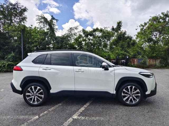 2022 Toyota COROLLA CROSS 1.8 V (A) Mileage 17k km - 3