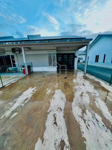 [DIRECT OWNER] Rumah Teres End Lot di Kuantan 1
