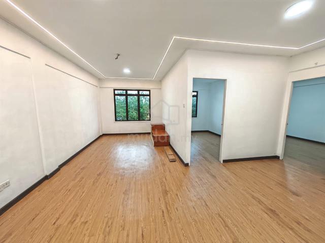 Sri Lanang 1