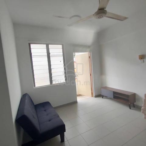 Single room Sungai Besi gated guarded low depo 1