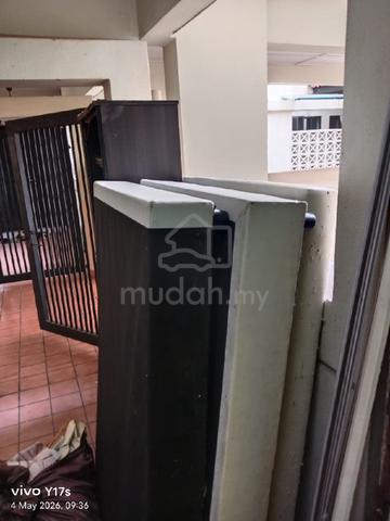 Carousel Image Selected