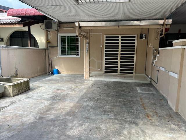 Single storey Terrace Renovated at Sungai Ara Bayan Lepas 1