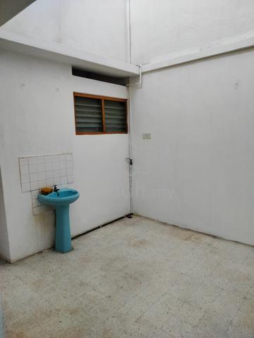 House for sale at jelapang billion 5