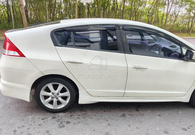 Well used 2011 Honda INSIGHT 1.3 (HYBRID)  - 2