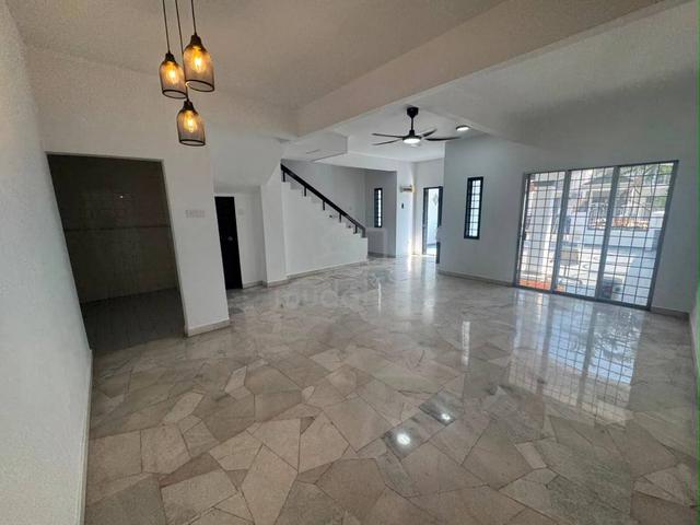 Renovated Double Storey USJ 5, Subang Jaya for sale 1