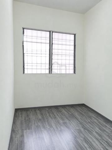 Bilik Untuk Disewa 1