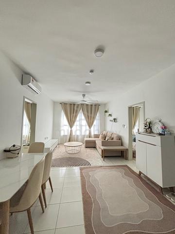 Arena Residence @ Warisan Puteri 1