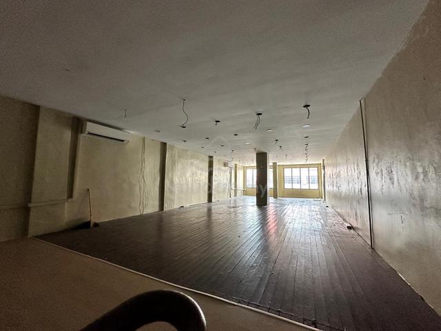 Georgetown Lebuh Chulia 2200sf 2 Sty Shop 4