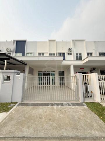 Jalan Perjiranan 14/x, Bandar Dato Onn, Double Storey Terrace 1