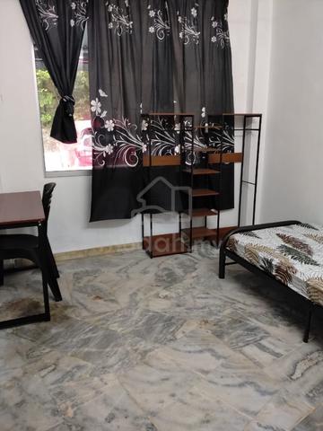 Dahlia Apartment (Jalan Melor) 1