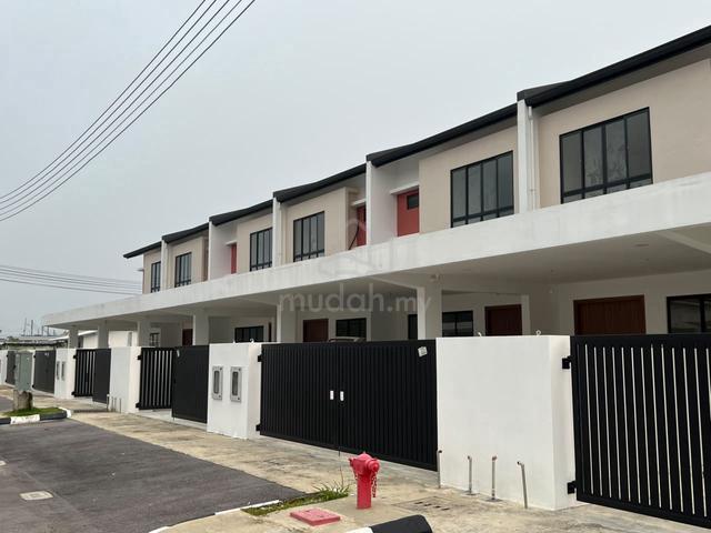 Malihah Brand New 2-Storey House 1